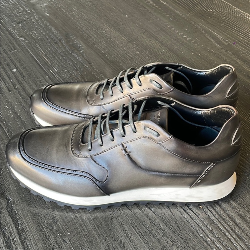 Untamed Street SOHO aluminium-grey patina runners